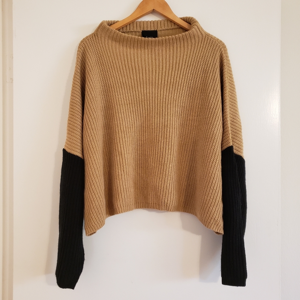 Lumiere Black & Camel Sweater